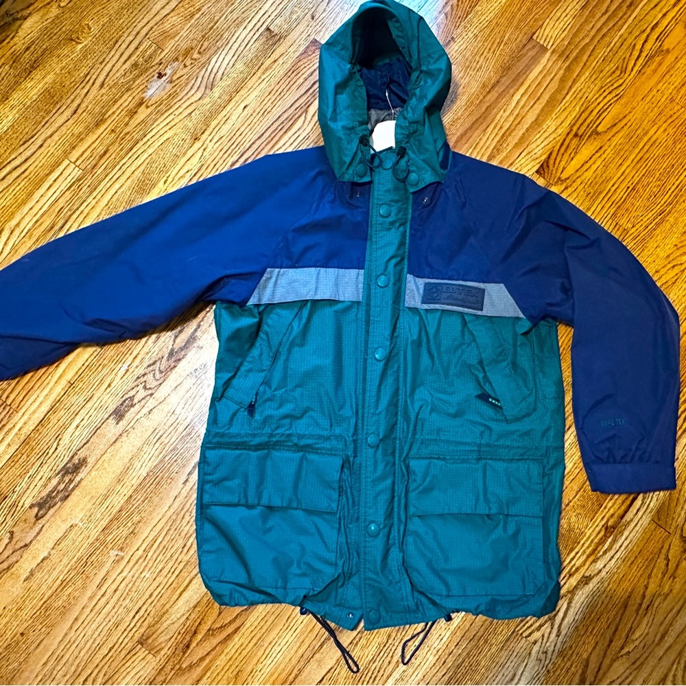 Vintage Eddie Bauer EBTrek- Goretex. Jacket Coat- Men’s small